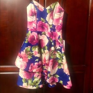 Strapless navy/pink dress